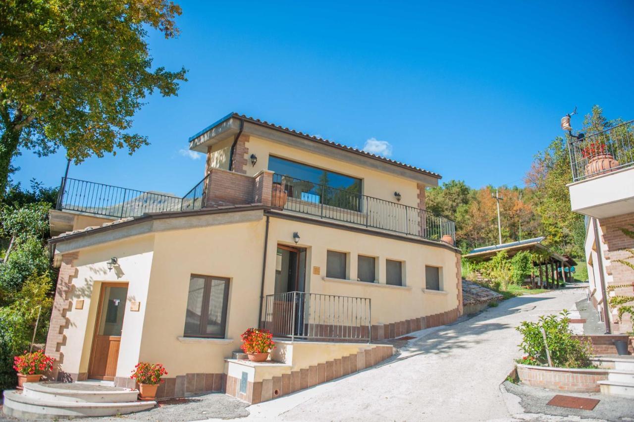La Baita Di Pilato Montemonaco Exteriér fotografie